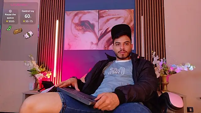 Bastian MCcormick online show from February 15, 5:15 am