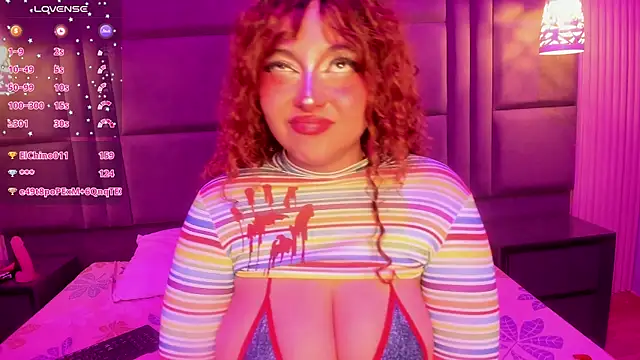 SamanthaaReed online show from October 3, 5:59 am