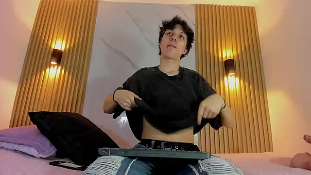 Snapshot of IM_DAREN chatting on November 25, 3:39 am IM DAREN online show from November 25, 3:39 am