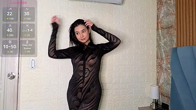 nathalia koch  online show from February 18, 9:11 pm