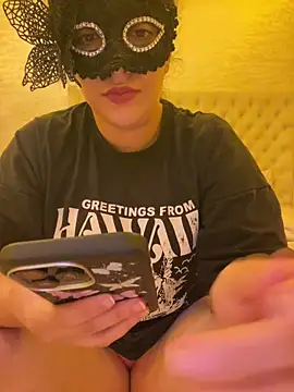 Snapshot of Bold-arabic-vibes chatting on October 18, 7:03 pm Bold-arabic-vibes online show from October 18, 7:03 pm