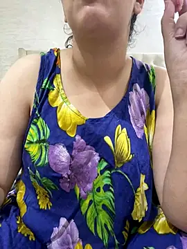 Snapshot of Bold-arabic-vibes chatting on October 22, 5:45 pm Bold-arabic-vibes online show from October 22, 5:45 pm