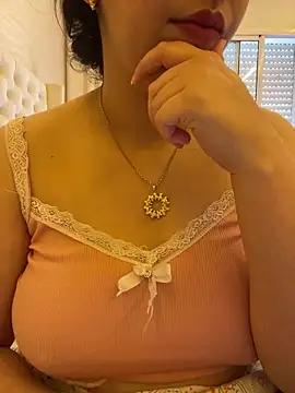 Bold-arabic-vibes online show from May 12, 10:56 am