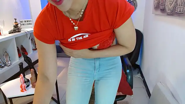 DianaPearls online show from July 22, 10:40 am