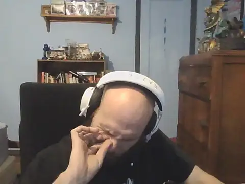 Snapshot of PDrents chatting on November 7, 9:48 pm PDrents online show from November 7, 9:48 pm