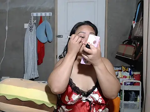 jengrey online show from November 19, 5:40 am