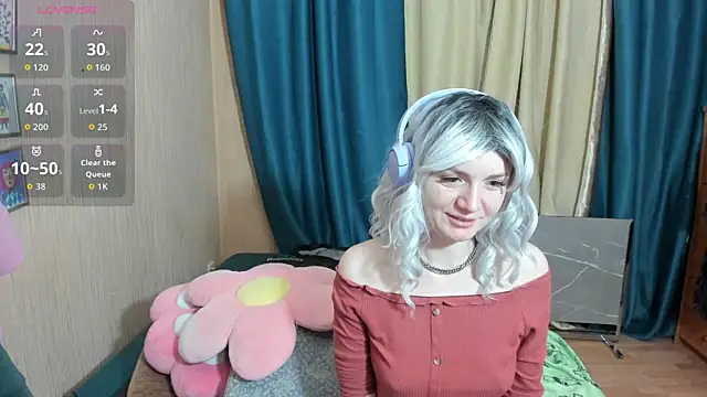 Snapshot of Dia_Angel chatting on October 28, 7:05 pm Dia Angel online show from October 28, 7:05 pm