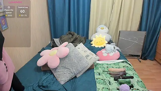 Snapshot of Dia_Angel chatting on November 3, 7:15 pm Dia Angel online show from November 3, 7:15 pm