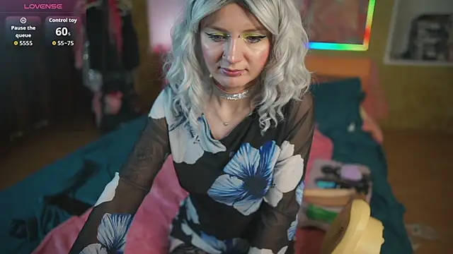 Snapshot of Dia_Angel chatting on February 2, 7:34 pm Dia Angel online show from February 2, 7:34 pm