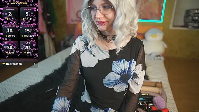 Snapshot of Dia_Angel chatting on March 13, 8:48 pm Dia Angel online show from March 13, 8:48 pm