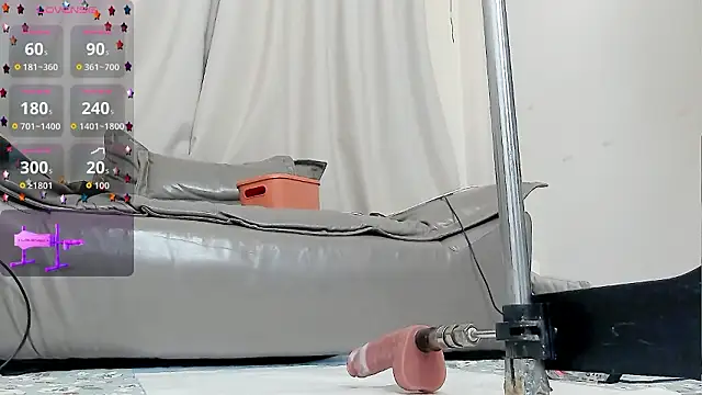 fox-yiyi online show from March 18, 8:06 am