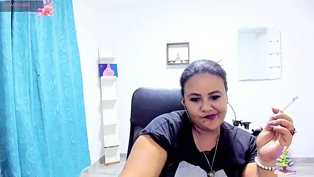 Snapshot of brent_rossy chatting on December 14, 4:12 am brent rossy online show from December 14, 4:12 am