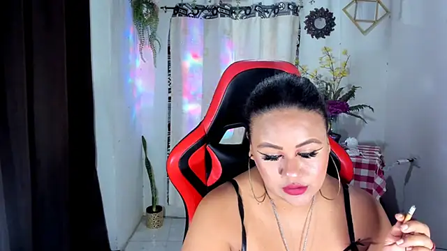 Snapshot of brent_rossy chatting on December 28, 2:53 pm brent rossy online show from December 28, 2:53 pm