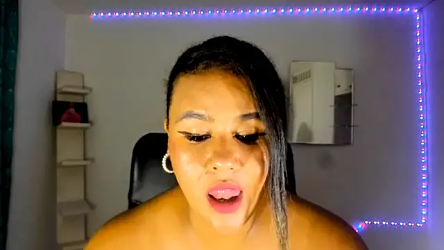 Snapshot of brent_rossy chatting on December 4, 4:11 am brent rossy online show from December 4, 4:11 am