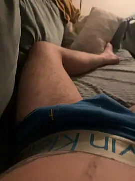 Bigtitsloveshow online show from February 22, 6:02 am