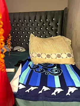 Snapshot of Kikie23 chatting on November 5, 7:36 pm Kikie23 online show from November 5, 7:36 pm