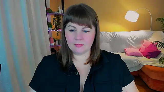 Snapshot of CrystaalStaar chatting on October 4, 7:34 pm CrystaalStaar online show from October 4, 7:34 pm