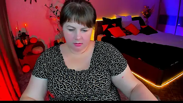 Snapshot of CrystaalStaar chatting on October 28, 8:22 pm CrystaalStaar online show from October 28, 8:22 pm