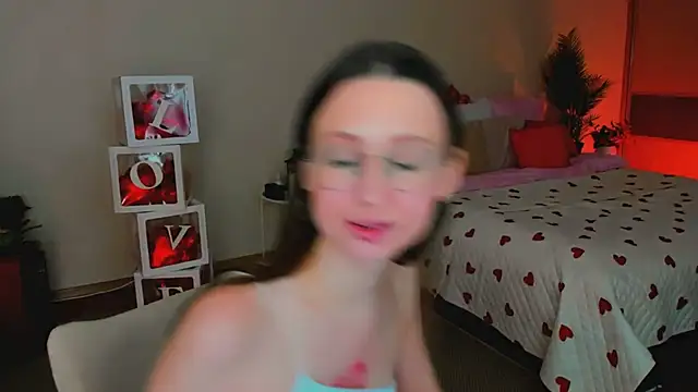 YourLovellyStory online show from February 13, 12:01 pm