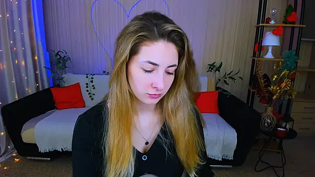 SensitiveSooul online show from May 1, 7:18 pm