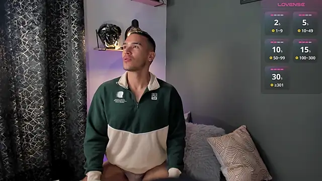 MarkSantozz online show from September 20, 6:31 pm