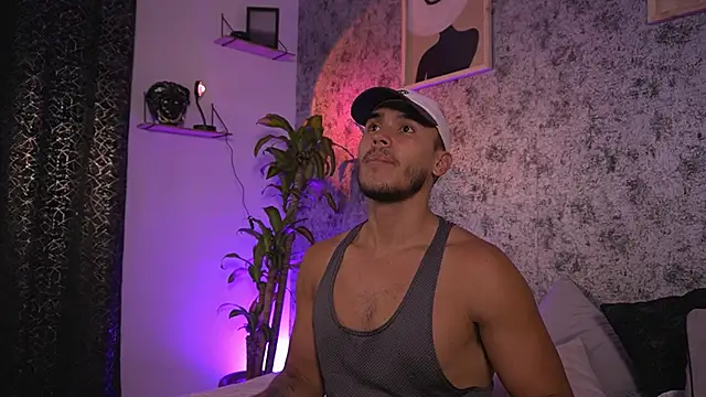 MarkSantozz online show from June 10, 8:30 pm