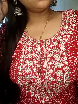 Snapshot of officialbhabhi chatting on September 11, 8:03 am officialbhabhi online show from September 11, 8:03 am