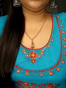 Snapshot of officialbhabhi chatting on September 14, 8:35 am officialbhabhi online show from September 14, 8:35 am