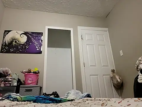 chocolate bella online show from September 26, 2:37 am