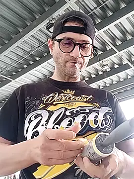 Snapshot of vasgabri chatting on September 27, 11:15 am vasgabri online show from September 27, 11:15 am