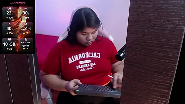 Lia Arellano online show from June 16, 7:27 pm