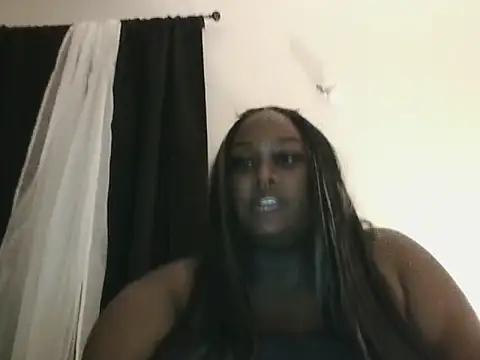 Cocomamii1 online show from October 19, 2:23 am