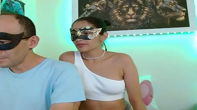 coplehot27 online show from March 1, 3:36 pm