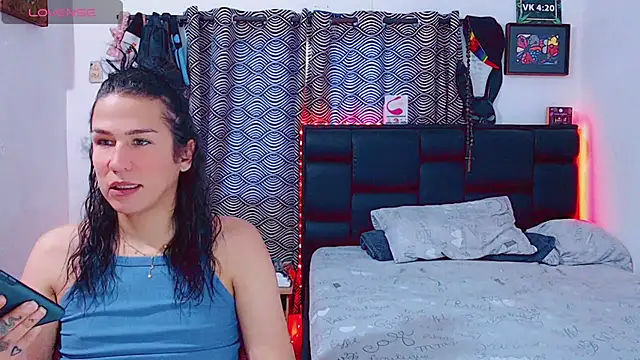 Snapshot of Azley_sweet chatting on November 21, 12:15 pm Azley sweet online show from November 21, 12:15 pm