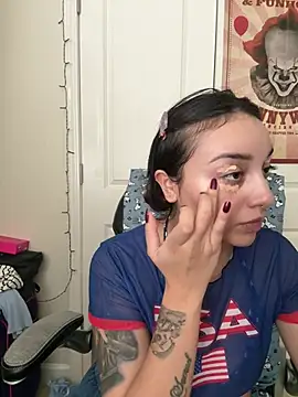 CharmingMaddie online show from February 21, 5:36 pm