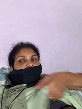 Love-pari077 online show from November 11, 4:07 pm