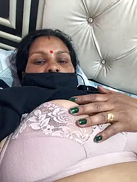 Love-pari077 online show from March 2, 8:43 am