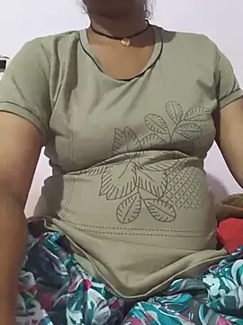 Snapshot of Love-pari077 chatting on June 15, 3:47 pm Love-pari077 online show from June 15, 3:47 pm