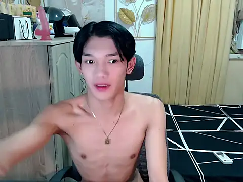 fuckerfriendsxx online show from July 24, 6:22 am