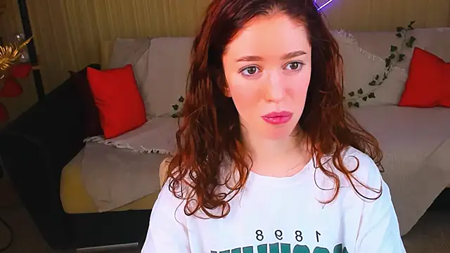 ChristinaConteeree online show from March 8, 3:10 am