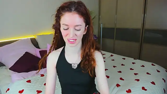 ChristinaConteeree online show from March 15, 3:23 am