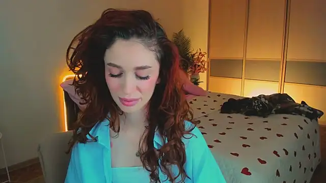 ChristinaConteeree online show from April 25, 11:24 am