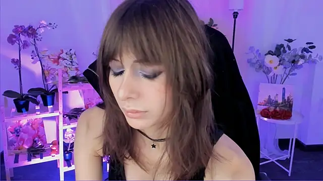 CrystallBloom online show from December 16, 4:12 pm