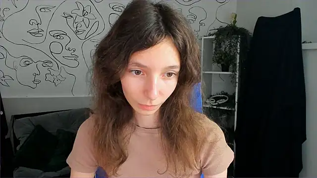 Snapshot of EmmanuellBrown chatting on November 6, 12:06 pm EmmanuellBrown online show from November 6, 12:06 pm