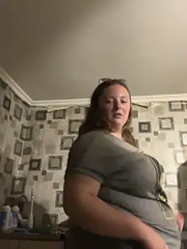 Snapshot of Sophia_BigBoobss_1 chatting on May 13, 7:55 pm Sophia BigBoobss 1 online show from May 13, 7:55 pm