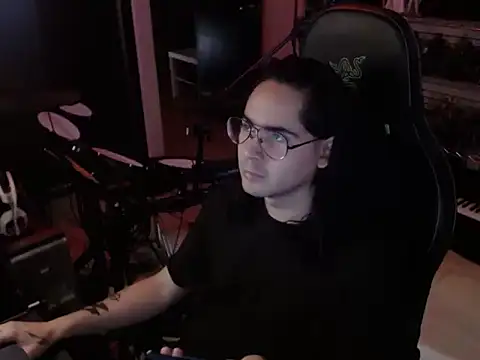 Snapshot of dorrey21 chatting on October 13, 5:13 pm dorrey21 online show from October 13, 5:13 pm