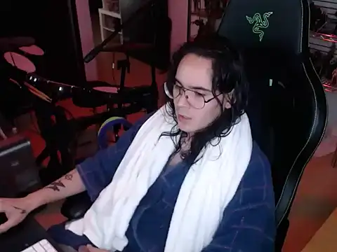 Snapshot of dorrey21 chatting on December 20, 9:11 pm dorrey21 online show from December 20, 9:11 pm