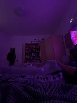 xmilolivex online show from October 15, 5:13 pm