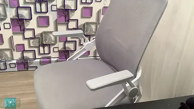 Snapshot of _ROSE_22 chatting on November 8, 11:21 am ROSE 22 online show from November 8, 11:21 am