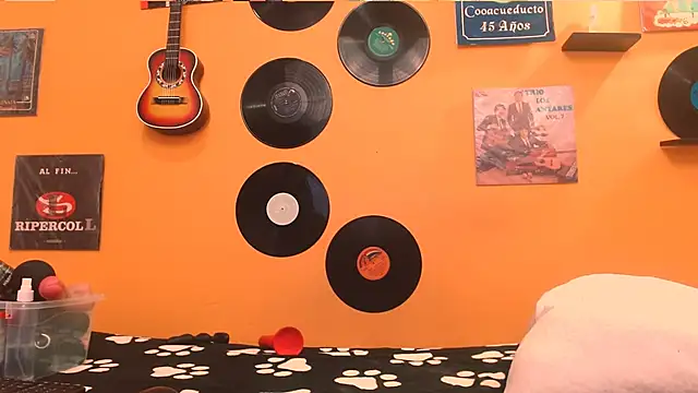 meisevil77 online show from November 25, 1:49 am